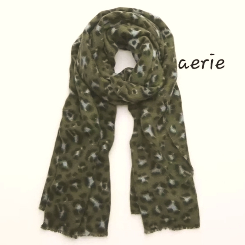 Aerie Leopard Print Blanket Scarf